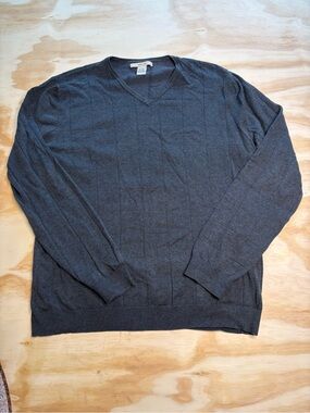 Merona Men's V-Neck Sweater in Charcoal